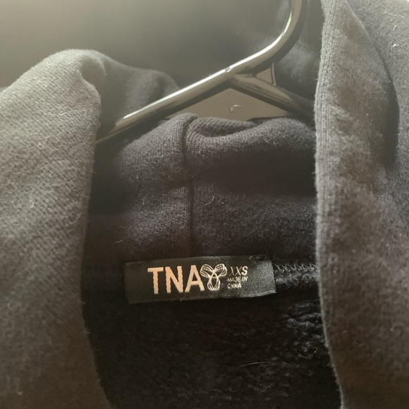 TNA hoodie - Picture 2 of 3